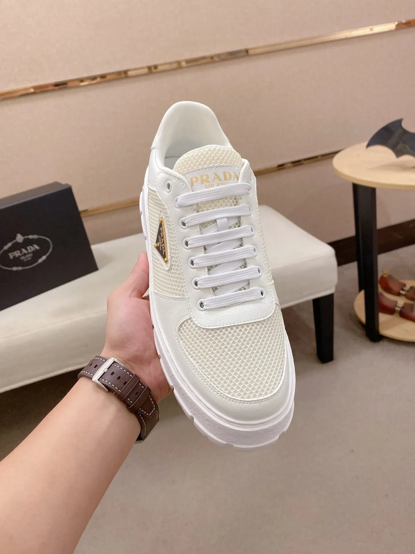 Men's men's shoes💰: 440💰[Prada～Prada] Trendy new styles are on the market. Same style as the official website. Counter quality. Original version. [Strong] [Strong] Imported selected first-layer cowhide. Comfortable and breathable sheepskin lining, fine workmanship, upper layer made of 100% pure cowhide, original last shape, comfortable on the feet, shoe sizes 38 to 44